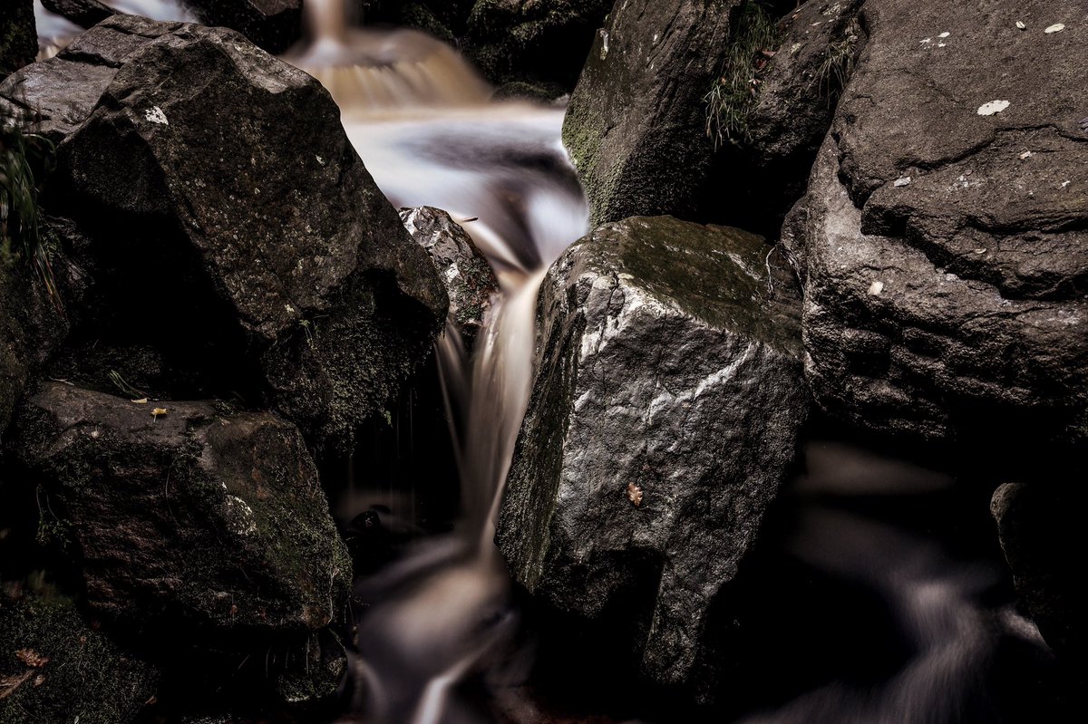 Mark_Cozy's tweet image. Out playing with the all new @LEEFilters Neutral Density ProGlass IRND 10 stop Filter. 

Up #Northumberland this weekend to give them a real good test.   So far so good! 

#leefilters #proglass #irnd #markcozy