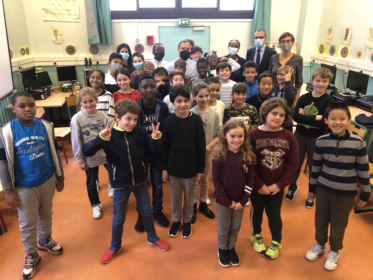 L'Enfant Bleu tweet media