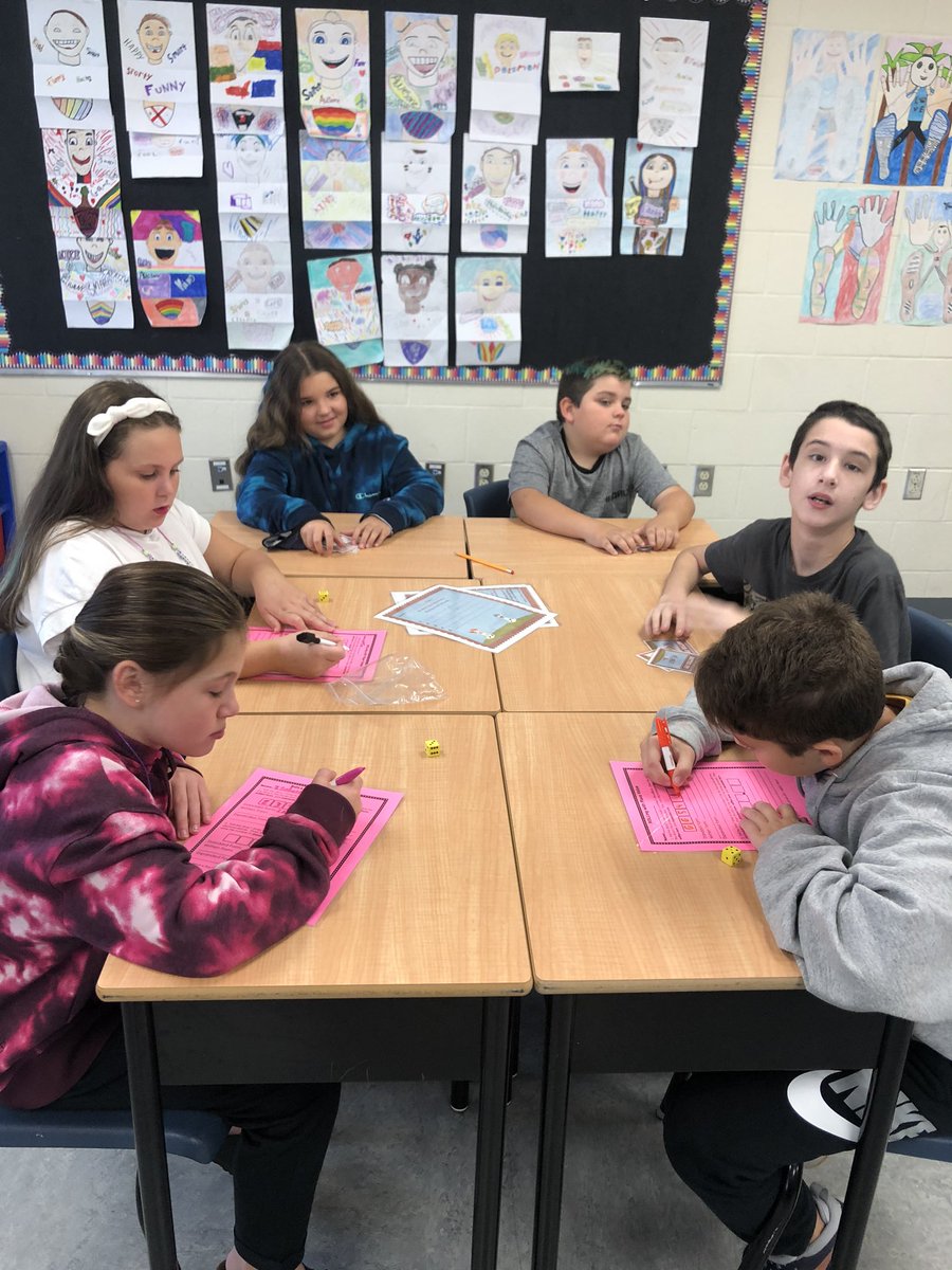 carla_mdrake104's tweet image. Math Blocks @JuniperRidgeNL #wehadfun #learningfromoneanother #math @NLESDNT @NLESDCA