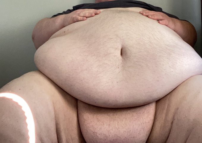 Kiss me all over. 😘 https://t.co/4uZiFsaHuF