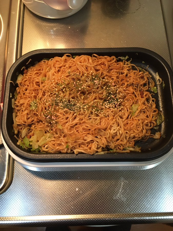 ペヤングを知り尽くした 常識を覆す 焼きペヤングメーカーとは 家電小ネタ帳 株式会社ノジマ サポートサイト