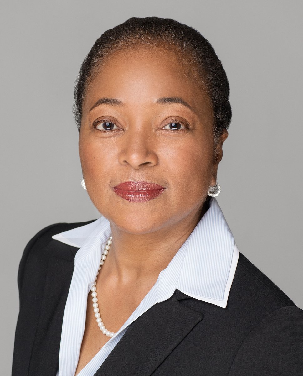 BoardroomWomen's tweet photo. "We’ve got to realize that if we really want to achieve diversity in its truest form, we’ve got to put in the work." - Teresa Sebastian

Learn more here: https://t.co/WTQQW1IcxN

#antiracism #antiracist #antiracistresources #womenintheboardroom #womenonboards #womeninleadership https://t.co/wSLHcMaO0U