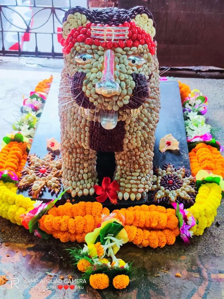 ପବିତ୍ର ମହାଷ୍ଟମୀ ରେ ବାଙ୍କୀ ର ଅଧିଷ୍ଠାତ୍ରୀ ଦେବୀ ମା ଚର୍ଚ୍ଚିକାଙ୍କ ସ୍ଵତନ୍ତ୍ର ମହାକାଳୀ ବେଶ || ଶାରଦୀୟ ଦୁର୍ଗାପୂଜା ର ମହାଷ୍ଟମୀ ପର୍ବ ର ଆପଣଙ୍କୁ ହାର୍ଦ୍ଧିକ ଅଭିନନ୍ଦନ ଓ ଶୁଭେଚ୍ଛା ||
#HappyNavratri #happynavratri2020
#Maa_Charchika https://t.co/Tu1VlYNgcM