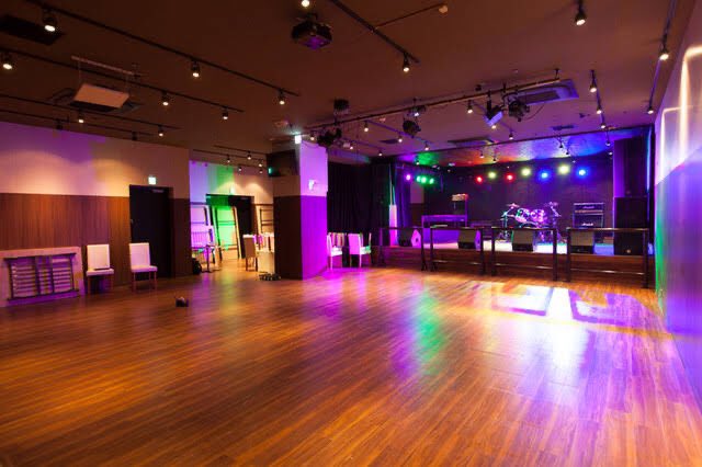 yuto_earthists's tweet photo. 名古屋公演の会場
めっちゃキレイなので密かに楽しみです
👇🎫
https://t.co/dOLoQhuoBo
#earthists #spaceshiptour
#rnrtour https://t.co/PvS66z69yL
