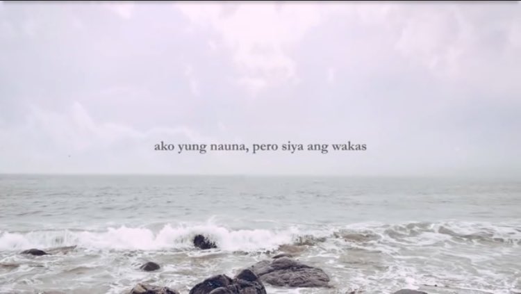 instaameeee's tweet photo. One thing i noticed about this song is yung compilation ng cliche lines when someone is about to let go their special someone. Yes its clichè, but believe me. Once nandon ka na sa sitwasyon saying those lines? Masakit sya at mahirap in reality.
#PaubayaByMoira https://t.co/9CnNI8ae38