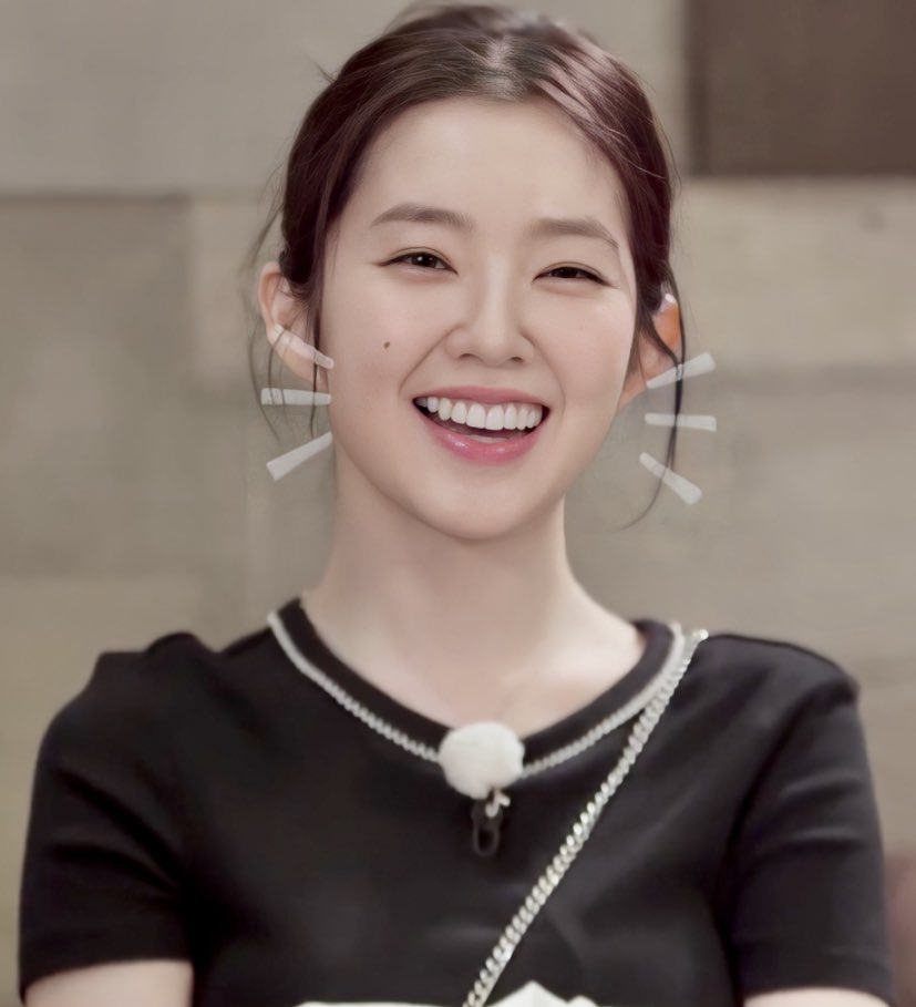 IRENEBAE_TH's tweet photo. ตลอดไป🐰💝
#WetrustyouIrene
#아이린_사랑해
#주현아_우린널믿어

@RVsmtown #IRENE #아이린 https://t.co/icLf0ZE61R