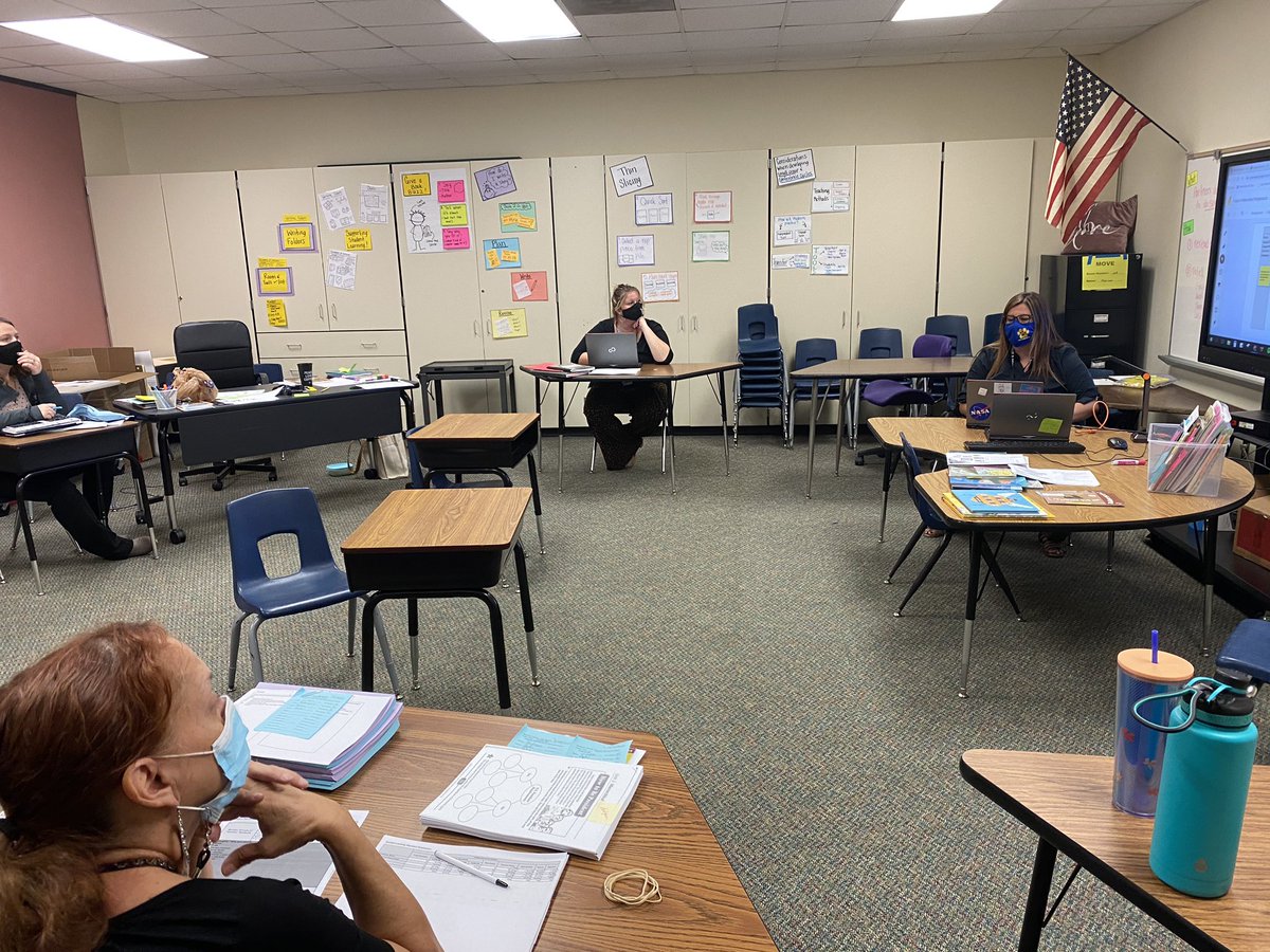 Today we shared resources, knowledge, and excitement from <a href="/writtenbyhand/">Eric Hand ☮️</a> <a href="/AldaneseJ/">Jonathan Aldanese</a> from the Saturday reunion- wish you could of heard and felt the excitement in the room today!  <a href="/TCRWP/">TCRWP</a> <a href="/MannSammantha/">Sammantha Mann</a> <a href="/HomeierJessica/">Jessica Homeier, M.S. (🏠home-👁eye-er)</a> <a href="/GreenwoodKISD/">Greenwood Forest</a>