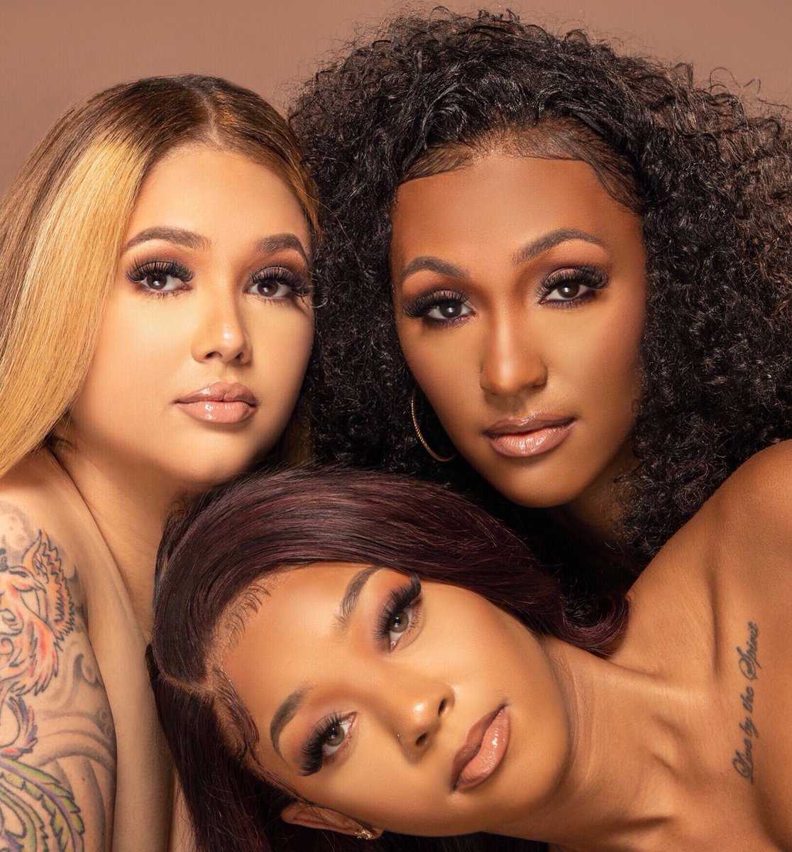 Breya_Breya's tweet photo. My models are BEAUTIFUL !! All wearing PrettynMink Lashes 💗 my Instagram is minksby_bre https://t.co/BzJWfepqcn