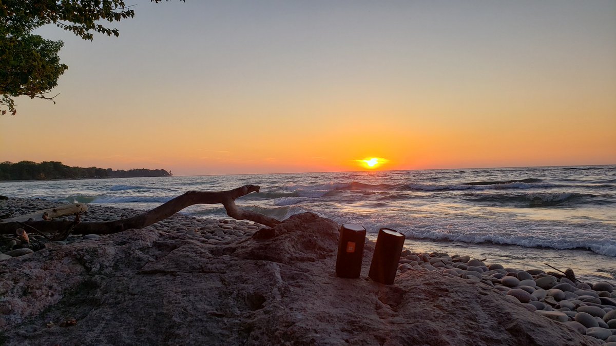 Pirates & Lasers tweet media