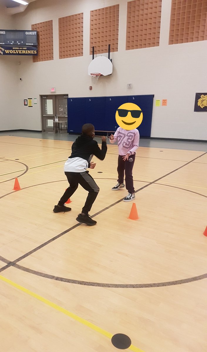 WolverinesHPE's tweet photo. An active week of PE inside and out for all Ss. "Simon", "Hula Hit", "RPS Football", "Hula Foot Air Hockey", Frisbee Golf, "Can't Touch This" just to name a few...lots of heavy heart rates and laughter this week! @BlackWalnutPS https://t.co/dS3lf6ECOW