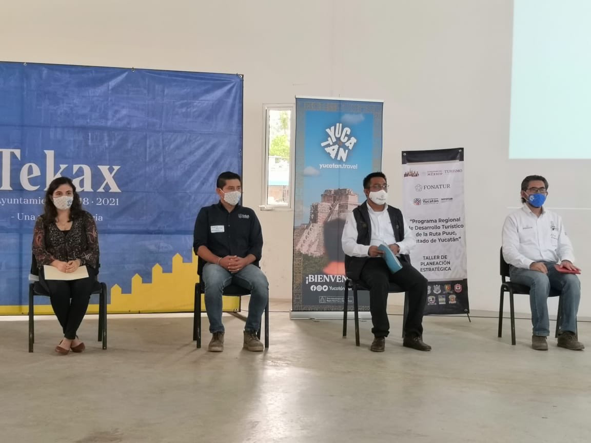 FonaturMX's tweet photo. FONATUR, @Sefotur_Yuc y las autoridades de los tres órdenes de gobierno, se llevó a cabo en Maxcanú y Tekax, Yucatán, el primer Taller de Planeación Estratégica del Programa Regional de Desarrollo Turístico de la #RutaPuuc. https://t.co/DRG6JXv9CT