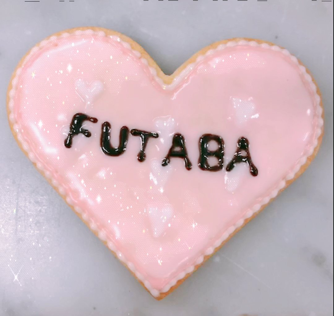kichijoji2020's tweet photo. こんにちは(^o^)v
二葉製菓学校インスタライブ
11月7日(土)8(日)両日
①12時～②12時45分～ぜひご覧下さい☺️✨#KICHIJOJI2020 #二葉製菓学校 #二葉 #二葉祭 #スイーツ  #ケーキ #デザート #パティシエ #手作り #手作りお菓子  #クッキー #お菓子
URL:https://t.co/DecviFtiKt https://t.co/gqMuZmqFp7 https://t.co/Nh0rulPQ9V
