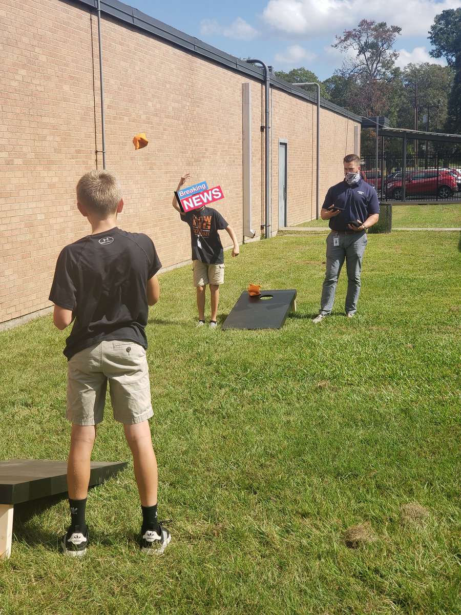 Cedric Newton (@apcnewt) on Twitter photo Lunch time at the Husky practice park is always happening. Watch out <a href="/usa_cornhole/">USA Cornhole</a>, training is in session. <a href="/CoogsHouse13/">Geoff Sherman</a> is as dominate at corn hole as he is leading <a href="/HubbardTylerISD/">Hubbard MS</a>. Thanks <a href="/TylerISD/">Tyler ISD π</a> maintenance for the boards. @JarrodBitter48 <a href="/MartinMelissa24/">Melissa Martin</a> Lunch time at the Husky practice park is always happening. Watch out <a href="/usa_cornhole/">USA Cornhole</a>, training is in session. <a href="/CoogsHouse13/">Geoff Sherman</a> is as dominate at corn hole as he is leading <a href="/HubbardTylerISD/">Hubbard MS</a>. Thanks <a href="/TylerISD/">Tyler ISD π</a> maintenance for the boards. @JarrodBitter48 <a href="/MartinMelissa24/">Melissa Martin</a>
