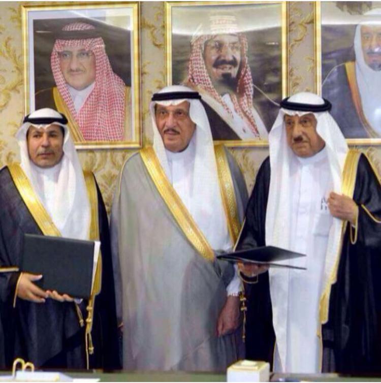 كثر الكلام عن مبنى جمعية_أبوعريش_الخيرية وذلك بسبب التصميم الغريب الذي كثر الكلام عن مبنى جمعية_أبوعريش_الخيرية وذلك بسبب التصميم الغريب الذي