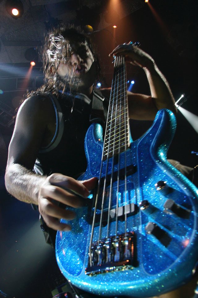Happy birthday Robert Trujillo!  