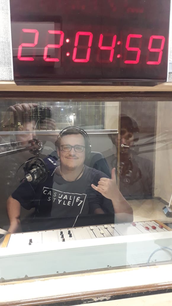 ManijasR's tweet photo. #ahora ✋😎 arrancamos una nueva edición de #manijas en @gravityradiook 

Nos pueden escuchar por FM 105.3 ó por https://t.co/qctC601KW2 https://t.co/0aVJmF0m4L