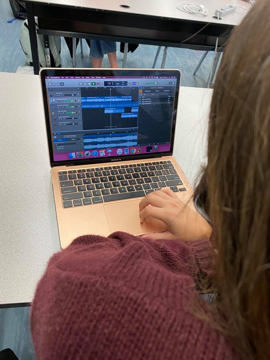 A little bit of coding and a little bit of GarageBand awesomeness this week! <a href="/wfiss_steam/">WFISS STEAM</a> <a href="/wftrojans/">West Ferris SS</a> 
#STEAM #nothingboring