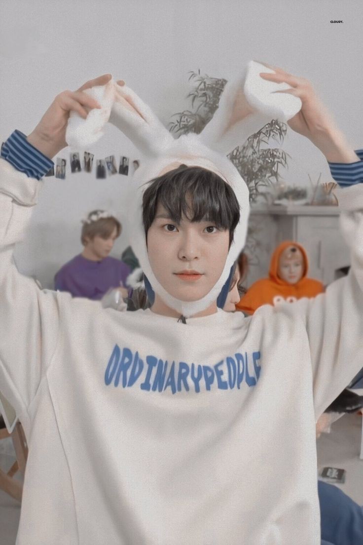 THANK GOD IT'S DOYOUNG DAY—a small thread about Doyoung being a lovely cute big baby.If you love Doyoung pls reply with this tags: #NCT도영  #DOYOUNG     #도영     #NCT127     #DoyoungYouAreLoved  @NCTsmtown_127