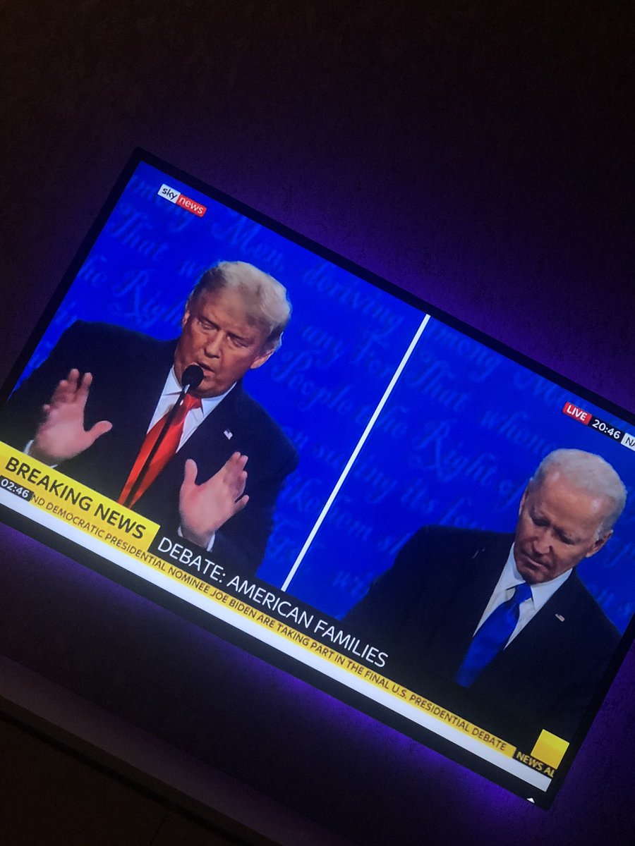 This is comical 🤦🏻‍♀️ #PresidentialDebate2020