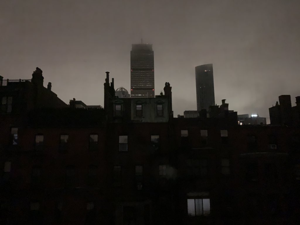 Ben Papandrea On Twitter Big Power Outage In The Back Bay Spooky Too See A Mostly Dark Pru Boston Poweroutage