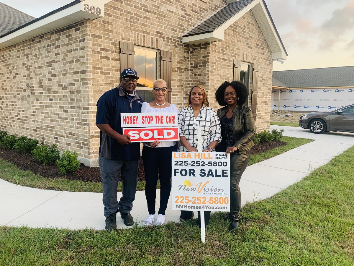 nvhomes4you's tweet photo. Oooops we DID IT AGAIN! Congrats to Robert &amp; Traci Morgan for closing on their brand new custom home in Westwego, LA. Call our professional team today! NOW SERVING GREATER NEW ORLEANS. @TheRealLisaHill   #NewVision #NewHome #NewStart https://t.co/3lzK0W8AW2