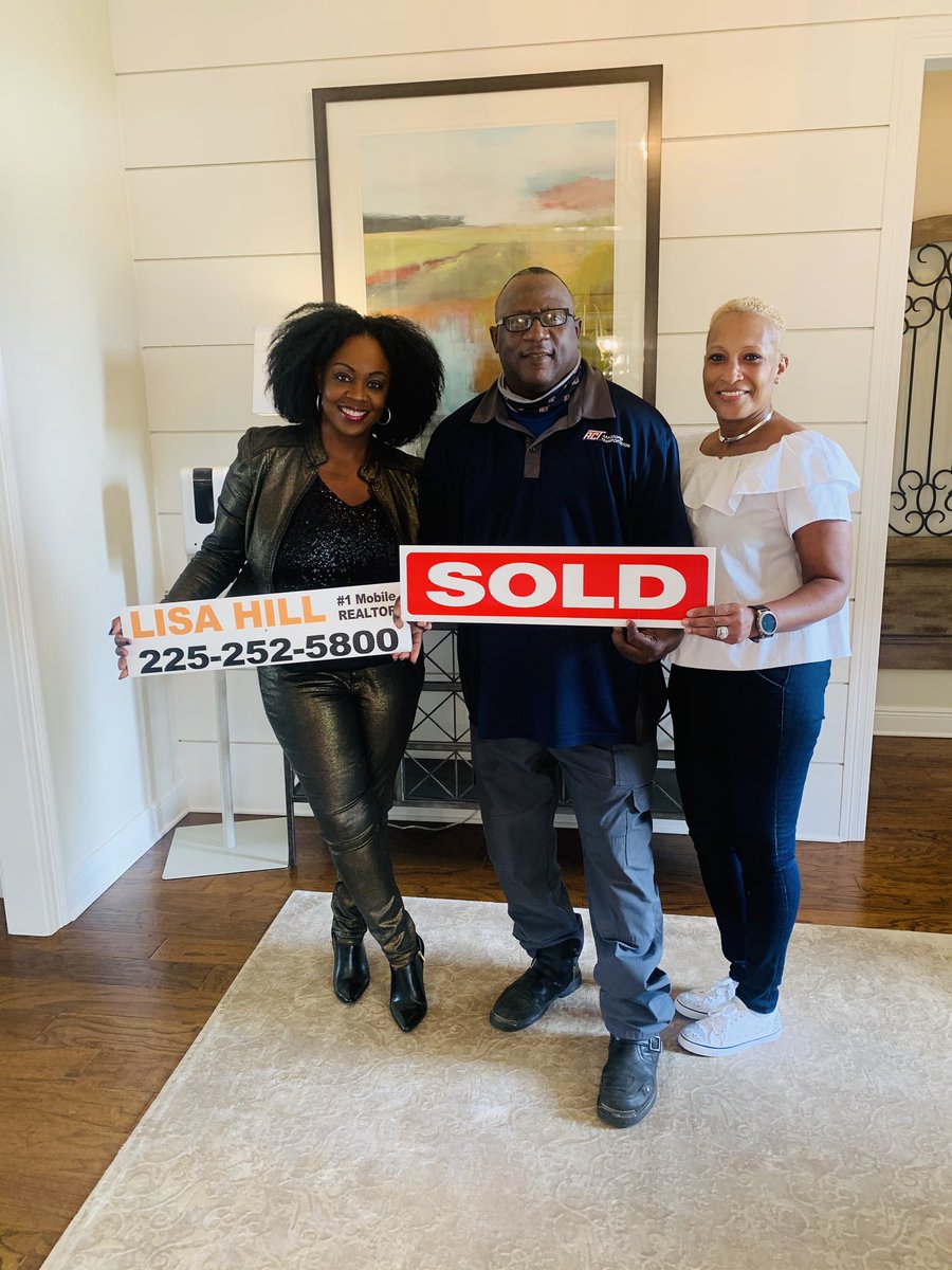 nvhomes4you's tweet photo. Oooops we DID IT AGAIN! Congrats to Robert &amp; Traci Morgan for closing on their brand new custom home in Westwego, LA. Call our professional team today! NOW SERVING GREATER NEW ORLEANS. @TheRealLisaHill   #NewVision #NewHome #NewStart https://t.co/3lzK0W8AW2
