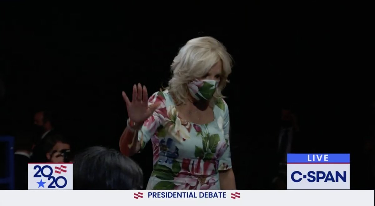 That's a wrap. Extra points for Dr. Jill Biden's matching mask.79/79