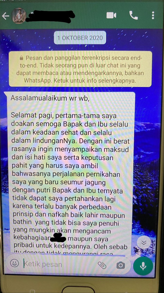 Ayahku balas chat dia yg intinya kalo emang dia mau ceraiin aku dia harus dtg kerumahku. Dulu dia nikahin aku dgn baik2, skrg kembaliin aku dgn baik2 juga, ngmg langsung ke ayah ibuku bukan lewat WA aja. Ayahku undang dia dan keluarganya buat dtg kerumahku di kota S, tgl 10 Okt.