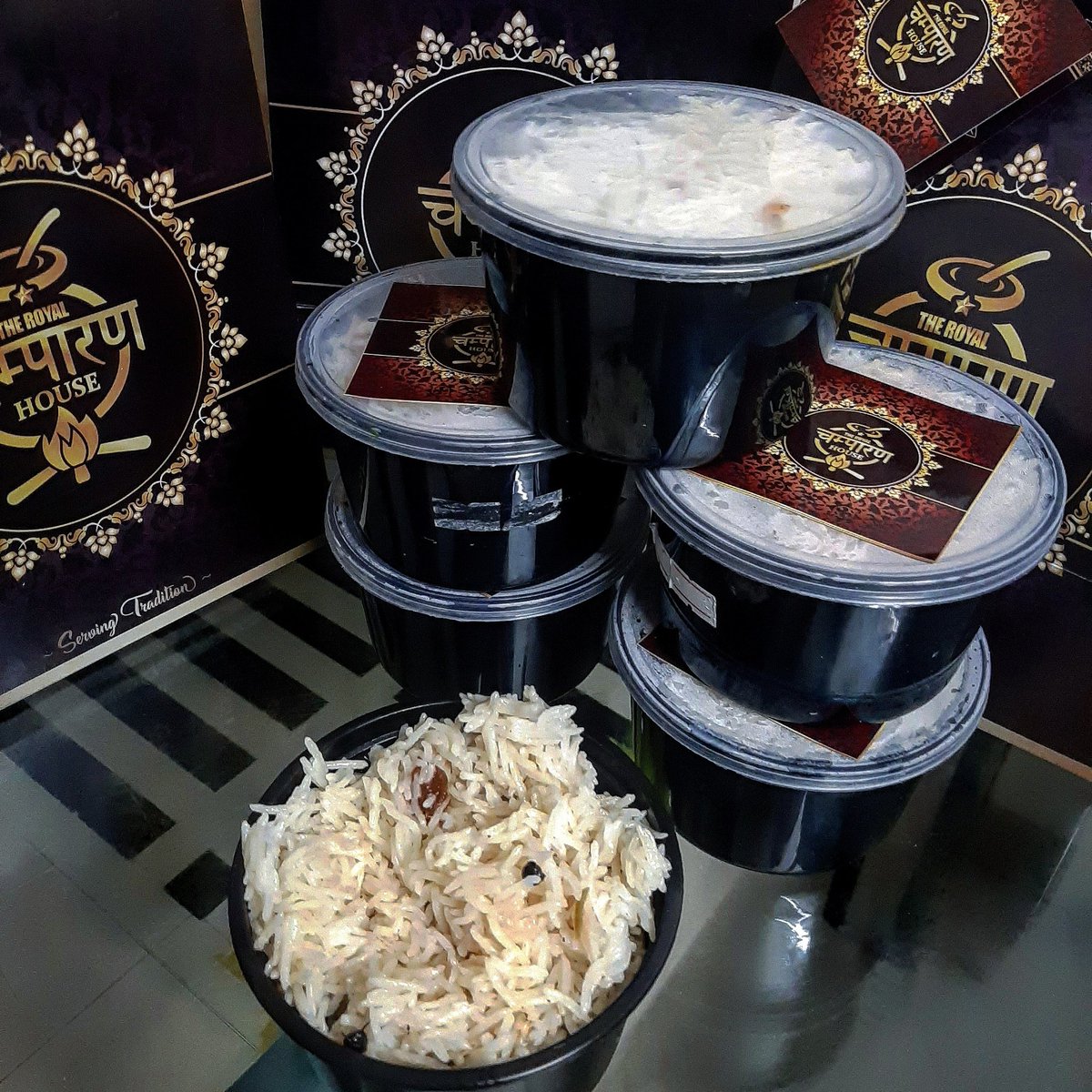 ChamparanThe's tweet photo. GET a FLAT 15% DISCOUNT this festival season on your orders. Call us on 8855912240 to find out more information. 
.
.
.
.

@bhurtya  @TOIPune  @punedaily @PuneFoodAlerts @punefoodphotos @PuneFoodies  @punefoodlovers @PuneReviews @Pune24x7  @PuneCityLife  
#Pune #punekar #citylife https://t.co/uLf33EW7Ct