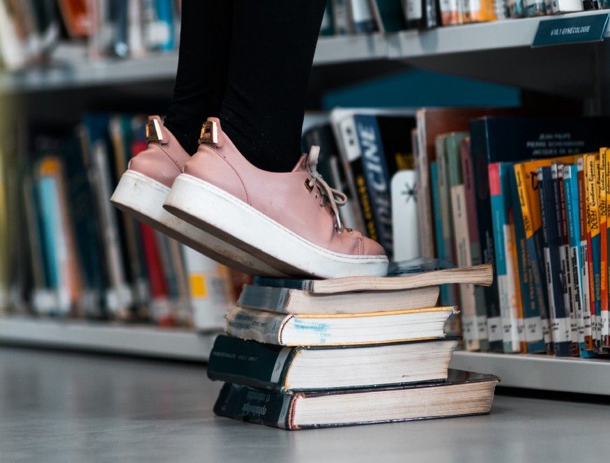 SpirosMargaris's tweet image. 5 Must-Read #DataScience Papers 

(and How to Use Them) 

buff.ly/37r6PFc #fintech #AI #ArtificialIntelligence #MachineLearning @kdnuggets #BigData @HaroldSinnott @Paula_Piccard @YuHelenYu @jblefevre60 @DioFavatas @terence_mills @ipfconline1 @maier_ak @andi_staub