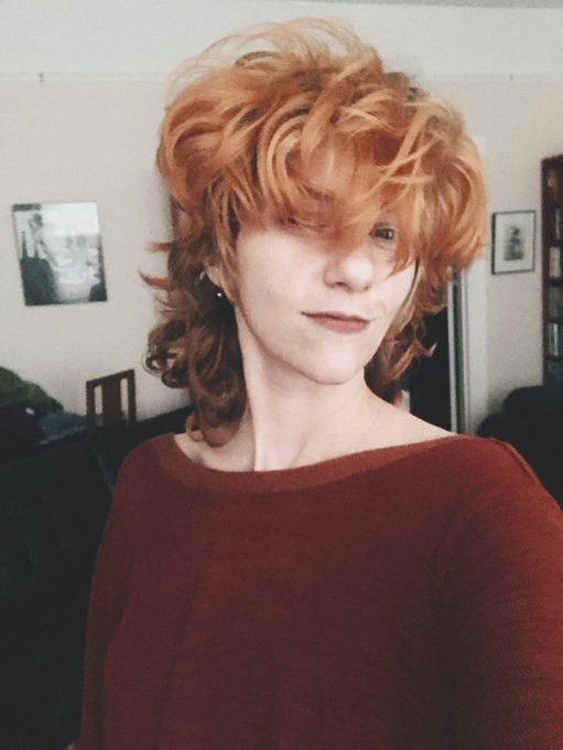 This is the longest my hair has been in years...🤣 https://t.co/zm8GJed5CC