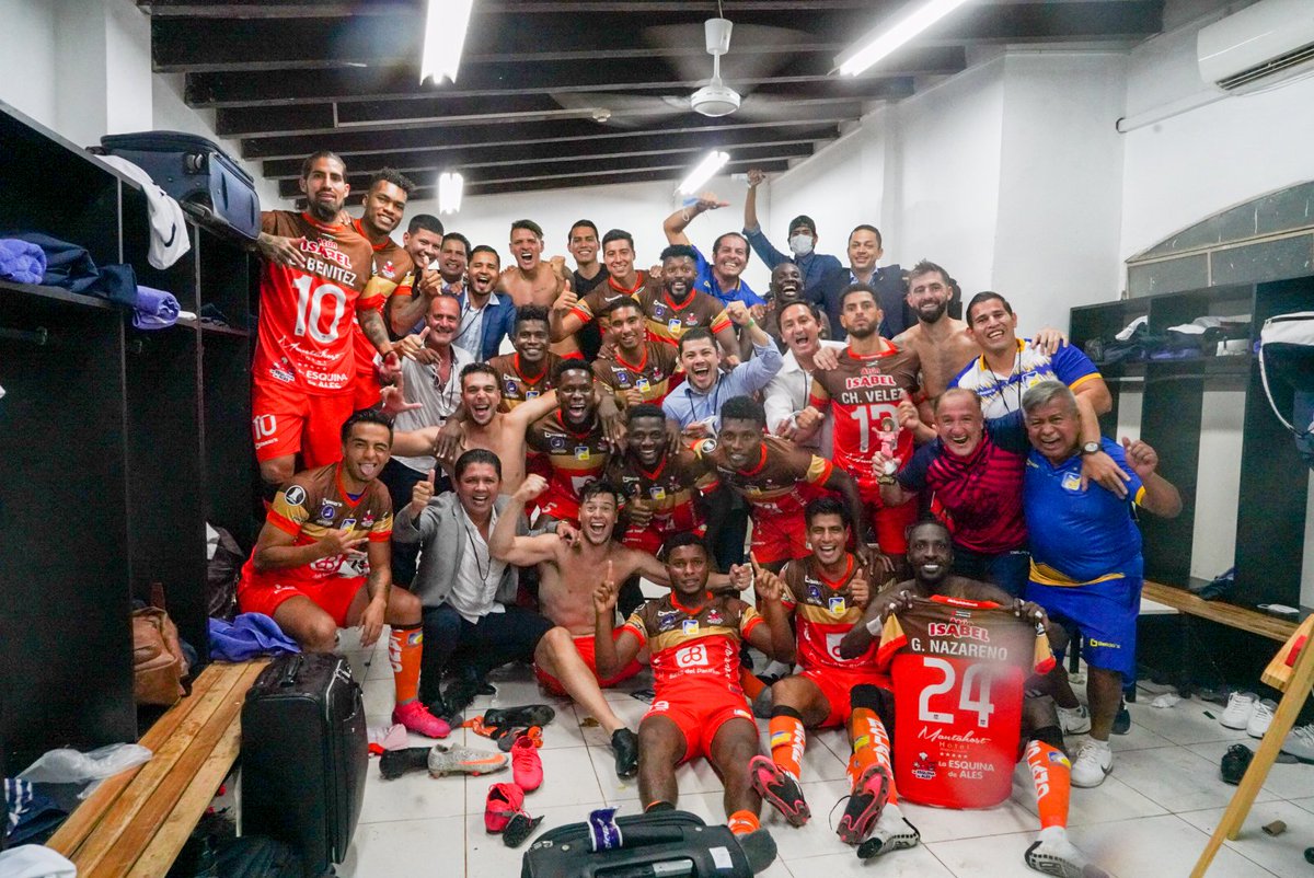 😍¿Cuantos likes a estos guerreros? 💛💙

¡Vamos Cetáceos!