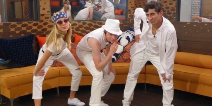 Rob as Big Brother costumes/punishments, a thread. (Happy birthday,  @robcesternino!)