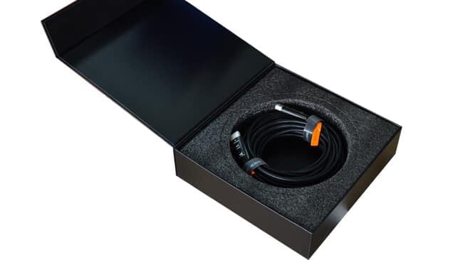 Norman_lbs's tweet photo. Long HDMI Cable 2.0 Optical Fiber HDMI 4k 60Hz 18Gbps 1m-100m All support hdmi 2.0 4K for HDR TV LCD Laptop
Email: august@xy-screen.com
Whatsapp/Wechat/Mobile:+8618826401386
#floorstandingscreen #soundscreen #alr #acoustics #homecinema #hometheater #hometheater   #projectorscreen https://t.co/EQJolmH3xq