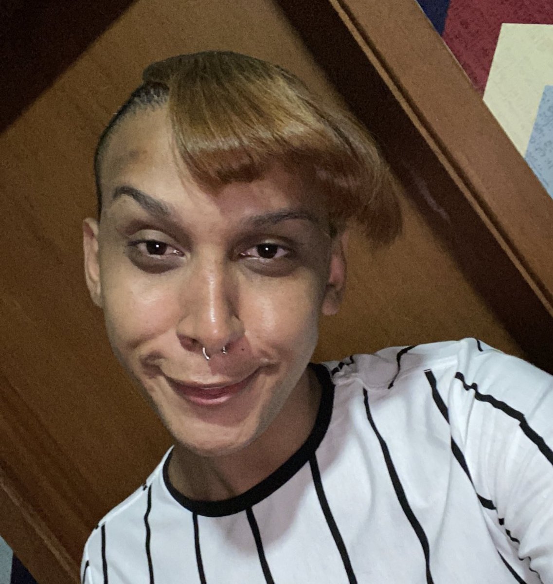 adudaoliverx's tweet photo. mudanças são necessárias 😍 https://t.co/k0eWqLKsM3