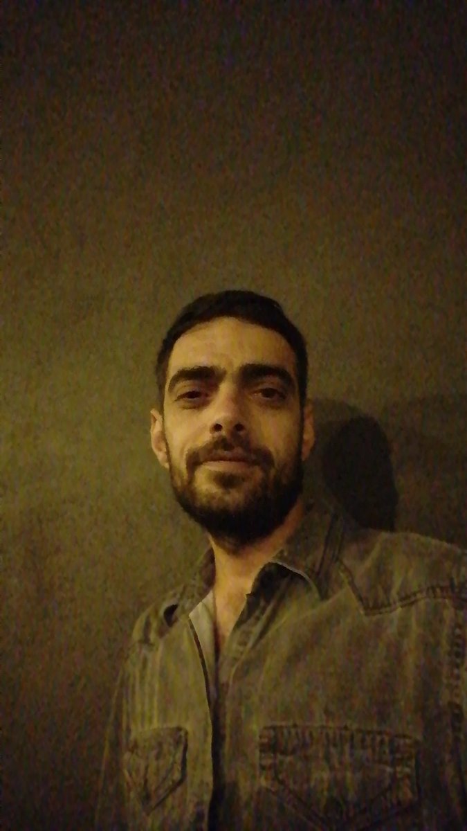 Dünya karizma günüymüş😁