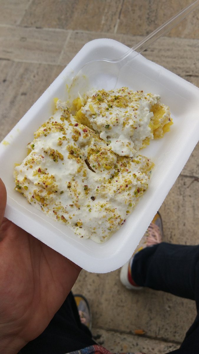 noithejr's tweet image. yolumuz düşmüşken malta ibadetimizi yerine getirelim dedim