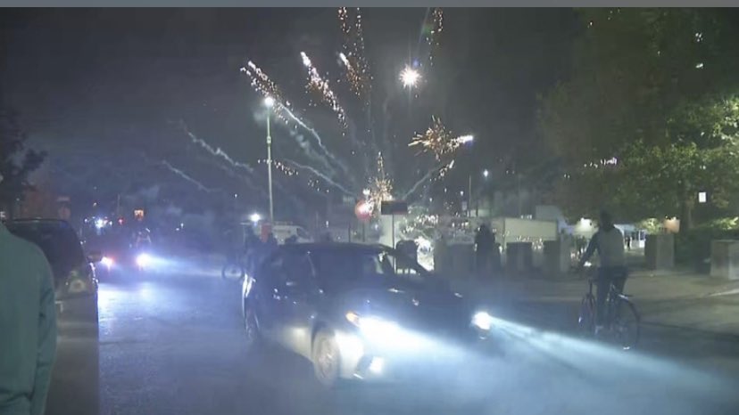 This was the scene in #Providence last night as rioters set off fireworks & threw bricks & bottles at police.
I’ll have a timeline of how a rally seeking justice for Jhamal Gonsalves turned into this & what his step father said about violence beforehand on @NBC10 Sunrise https://t.co/gKAW11cOT1