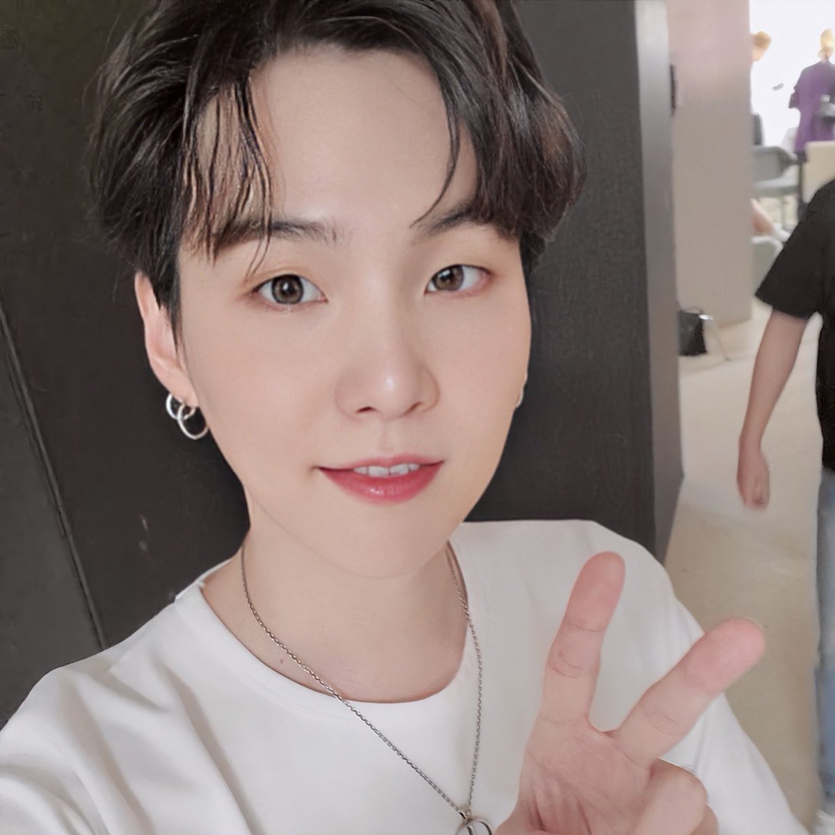 Yoongi’s duality - a long needed thread