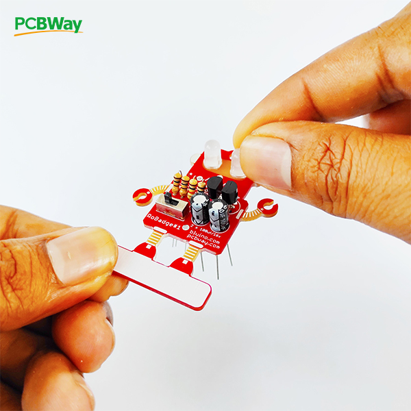 PCBWayOfficial's tweet image. #SharedProject #LearnToSolder
LED Blinking Robot Badge - Soldering Kit
Great choice for new to solder and want to learn basics with a simple electronic kit.
✅But it now: bit.ly/3dO3FN4
.
.
#pcb #pcbdesign #maker #electronics #programming #microcontroller #kicad