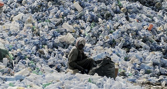 Premio #lanellodebole 2020. Vince la sezione Cortometraggi della realtà “Ethiopia daily fight for recycling” di <a href="/luigi_baldelli/">luigi baldelli</a>. 
Il tema della salvaguardia dell’ambiente s’intreccia a storie di donne, alla ricerca di un riscatto. <a href="/ComCapodarco/">Comunità Capodarco</a>
capodarcolaltrofestival.it/edizione-2020/…