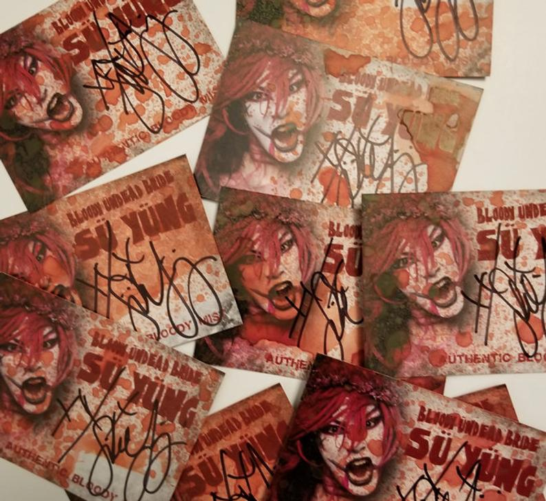 Karma_Kills_836's tweet photo. Hey Guys, in case u missed @realsuyung 's Virtual signing last Friday on IG with @throwbacksstore they have u covered with Susie and Su Yung signed posters 8x10's Kiss Cards Mist Cards & The Rare Wooden Plaque's that there is only 1 of Each Left #Time2Buy
https://t.co/JdUAd0Zgip https://t.co/x3l9CBNVoI