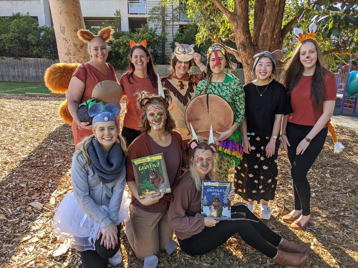<a href="/KindersRosehill/">Rosehill Kinders</a> teaching team does “The Gruffalo” for Book Week! 📚 <a href="/rosehillps/">Rosehill PS</a> #BookWeek2020