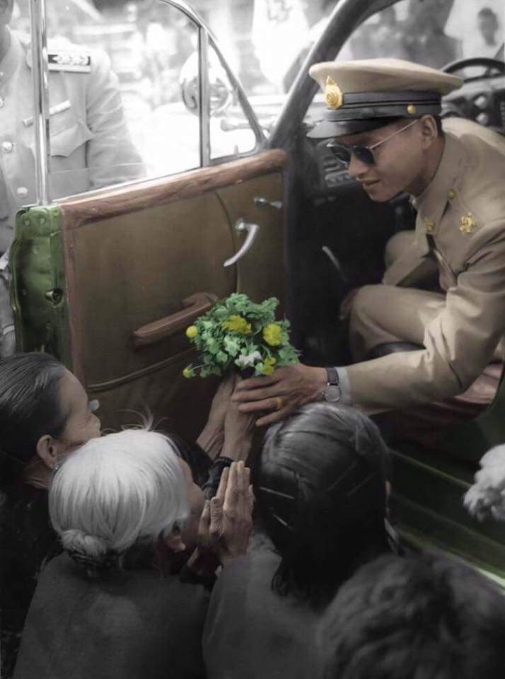 Moonmoon11's tweet image. My beloved King 💕
#อนุชนรักชาติศาสน์กษัตริย์
#ราษฎรไทยใต้ร่มพระบารมี
#เรารักสถาบันพระมหากษัตริย์
#เรารักพระเจ้าอยู่หัว
#สำนึกในพระมหากรุณาธิคุณใต้ร่มพระบารมี