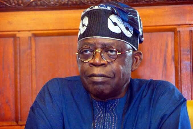 BREAKING: Bola Ahmed Tinubu readies private jet – a Bombardier Express 7000 with registration number VP-CBT to jet out of Lagos international Airport  10/21/2020 at 8:20am to Stansted UK after reports of his role in the Lekki massacre became public.
 #blackTuesdayNigeria #Rccg