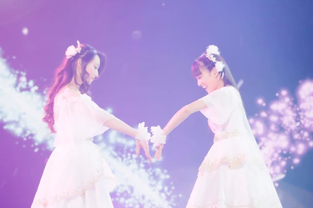 音楽ユニットClariS、ついに配信ライブとCDで素顔を明かす！