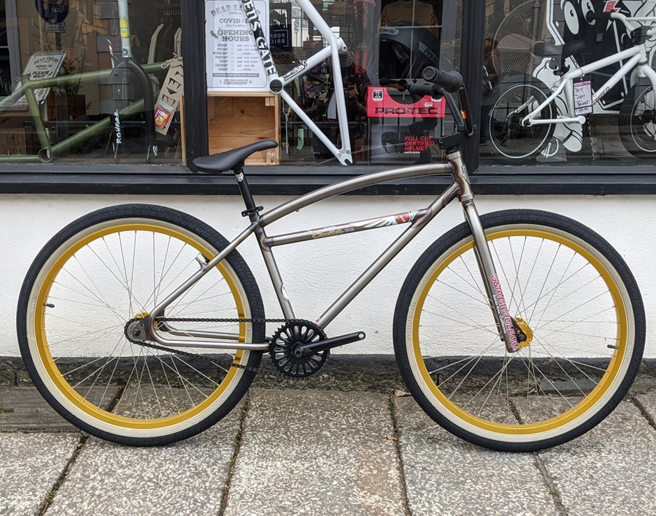 DeadSailorBmx's tweet photo. New goods for October ⚓ - https://t.co/aDB8i8u5GB https://t.co/Vuhy5hXFQP