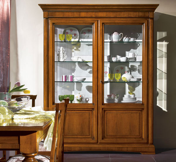 ziliomobili's tweet photo. #CollezioneVANITY: l’esaltazione dello #stileclassico #MADEINITALY.
#VANITYcollection: the exaltation of the #classicstyle #MADEINITALY.
@ziliomobili #handcrafted #artigianale #walnut #noce #diningroom #saladapranzo #showcase #vetrina #sideboard #credenza #table #tavolo #chair https://t.co/tg4Di8zkqM