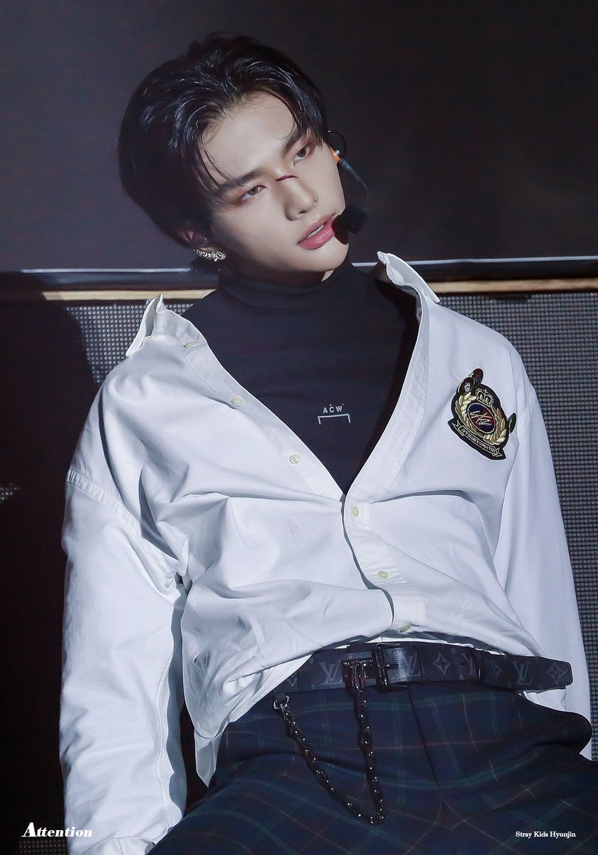 hyunjin fantaken photos — a very long thread