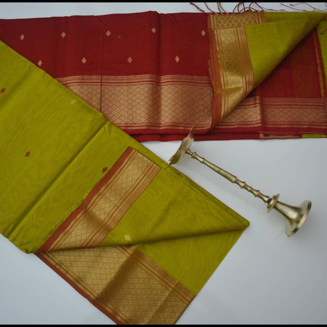 Handloomweaves's tweet photo. Product name-* Handloom Nakkashi design with Buti , zari Eskat border saree.

Fabric Silk plus cotton.

Material SICO Warp × waft 20/22. Dinner silk 2/120 double count best mercerized cotton 50%Silk &amp; 50% cotton.
Blouse piece Attached.
#sareeswag #SareeTwitter #Saree #sareelovers https://t.co/25u6pdZiw2